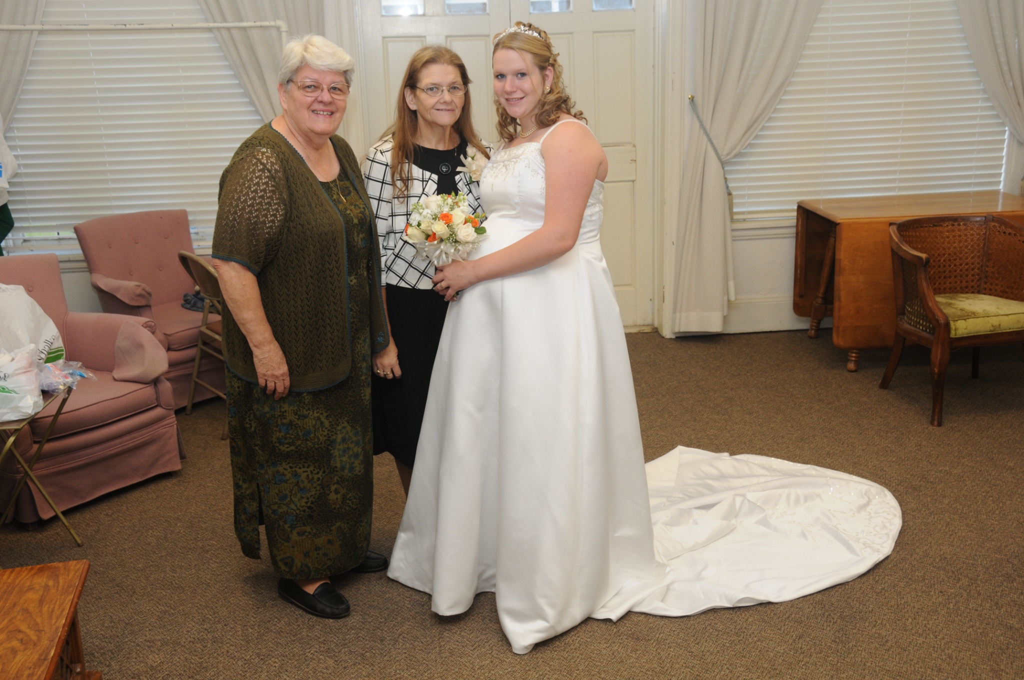 A wedding and church family moment from the Marysville First UMC archives.
