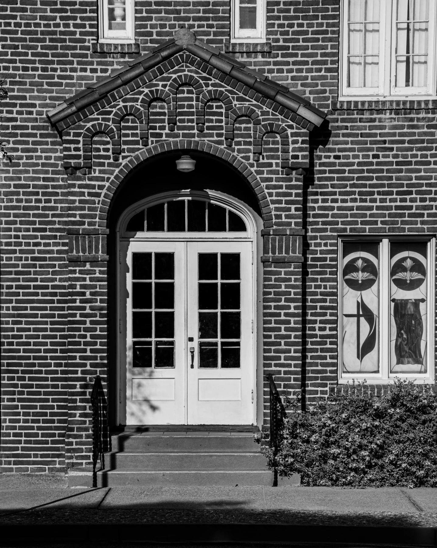 Side entrance and brickwork at the church in 2026