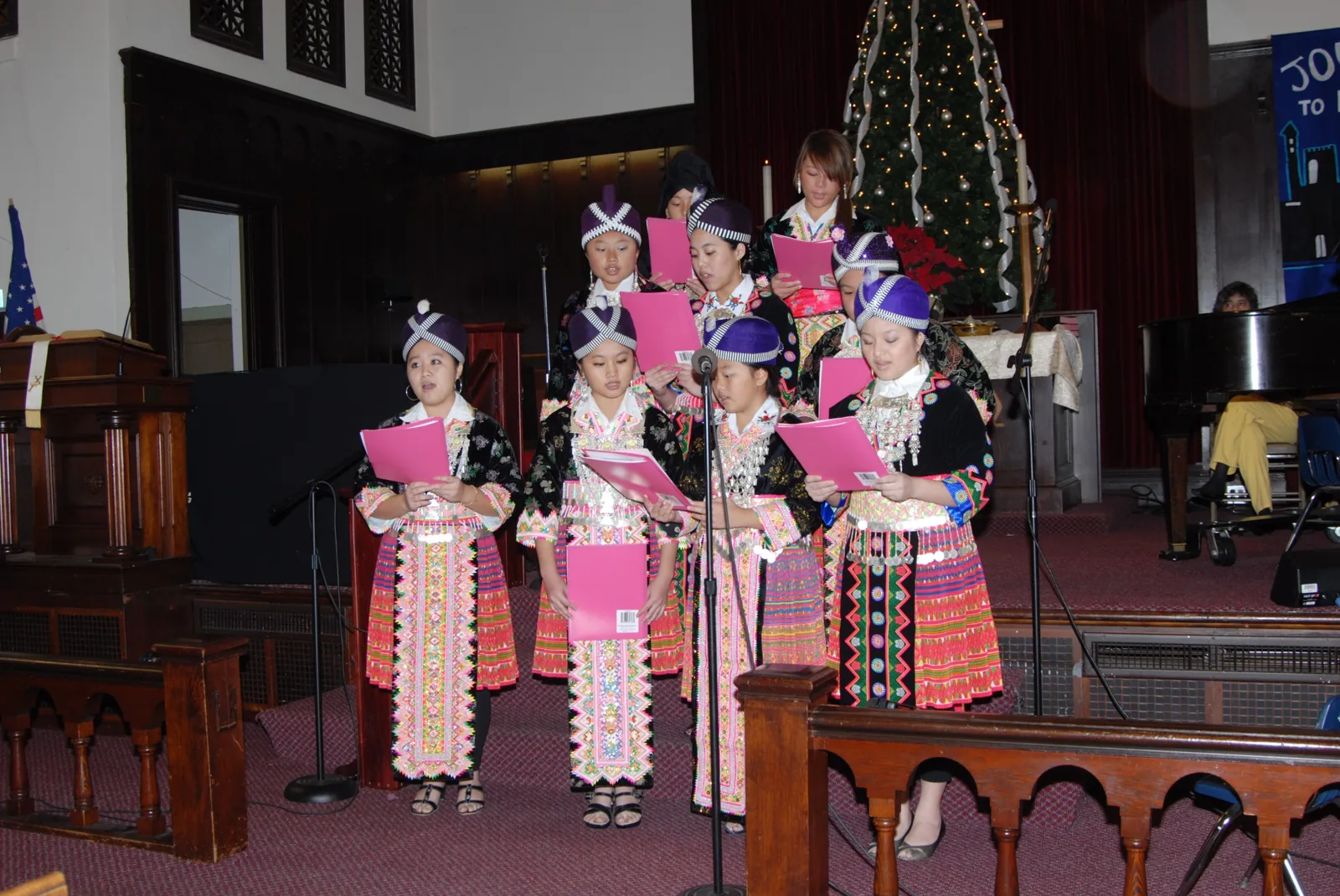 Historic Hmong church life at Marysville First United Methodist Church